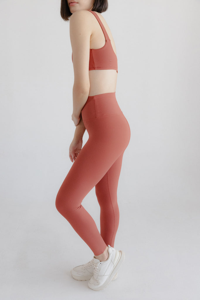 BASIC RIBBED LEGGING